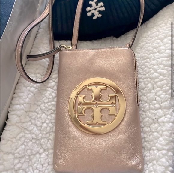 Tory Burch Accessories & More - Picture 7 of 16